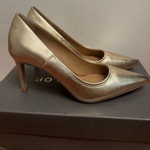 Tahari Gold Heels